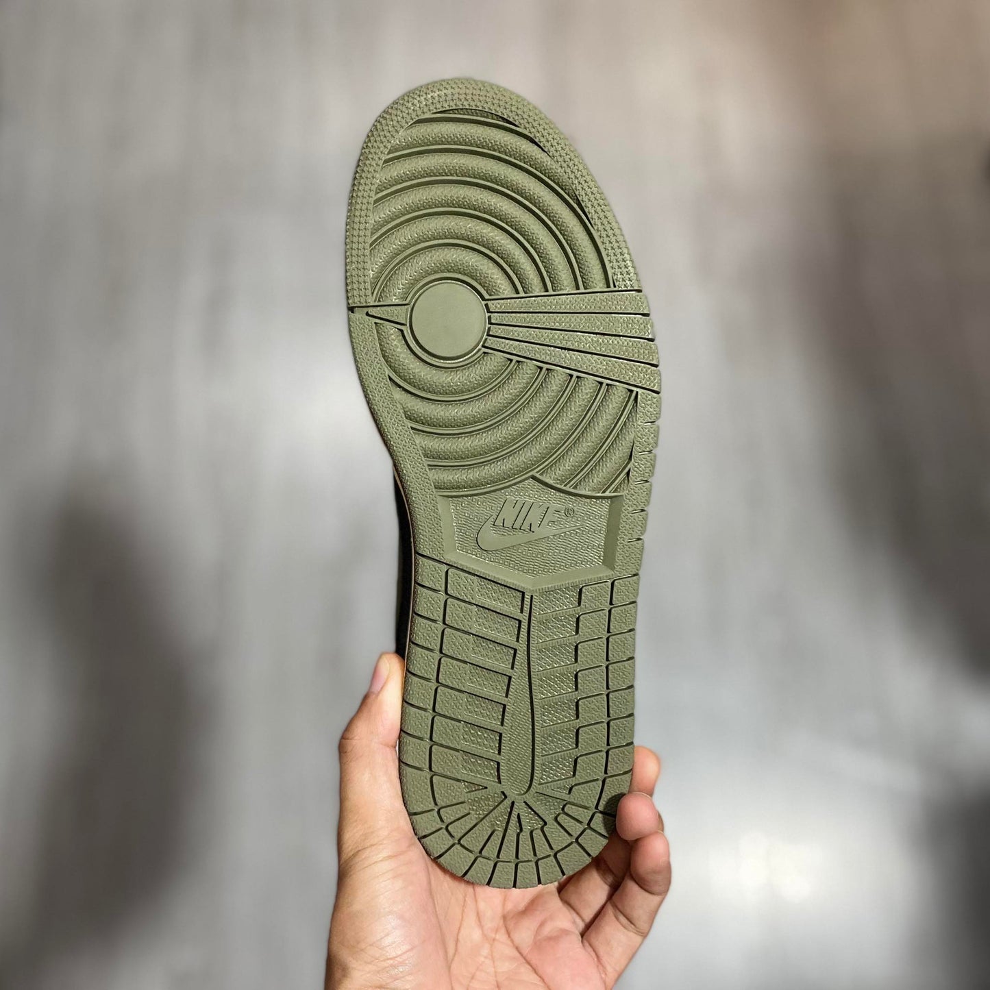 Travis Scott 'Olive'