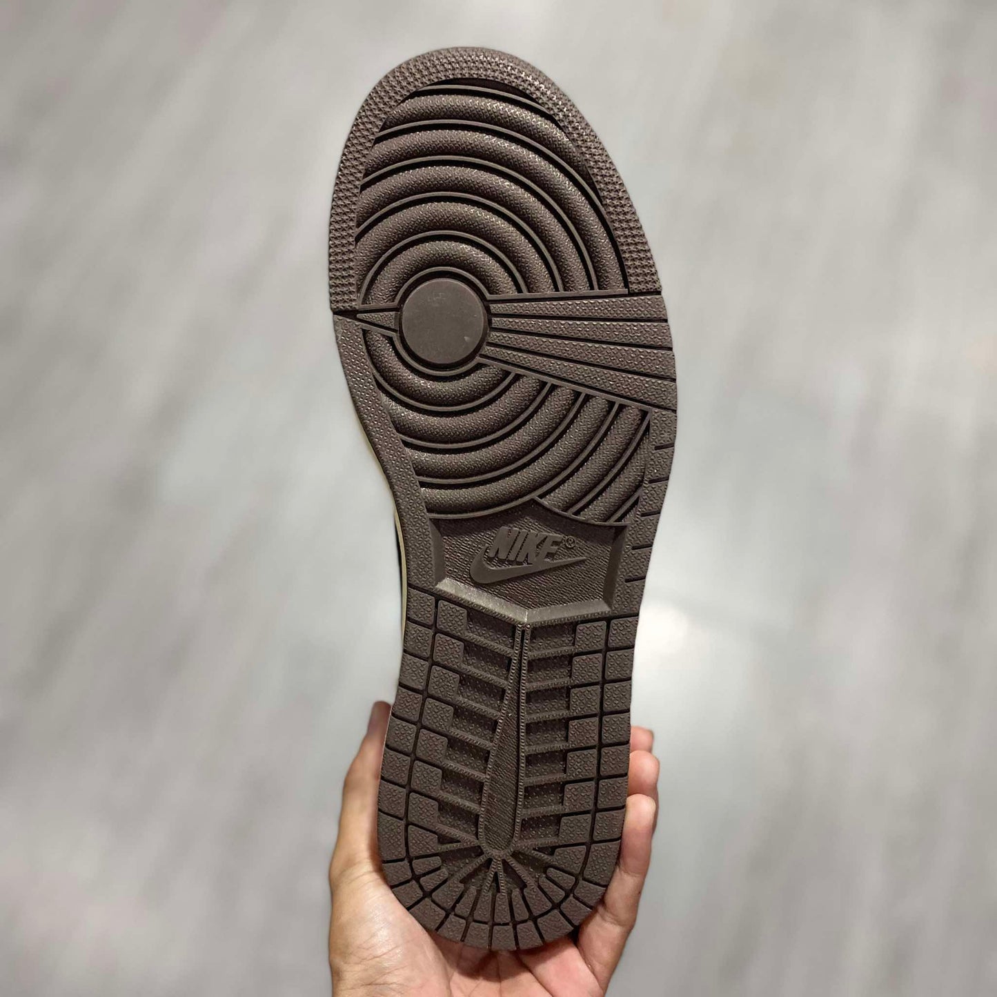 Travis Scott 'Dark Mocha'