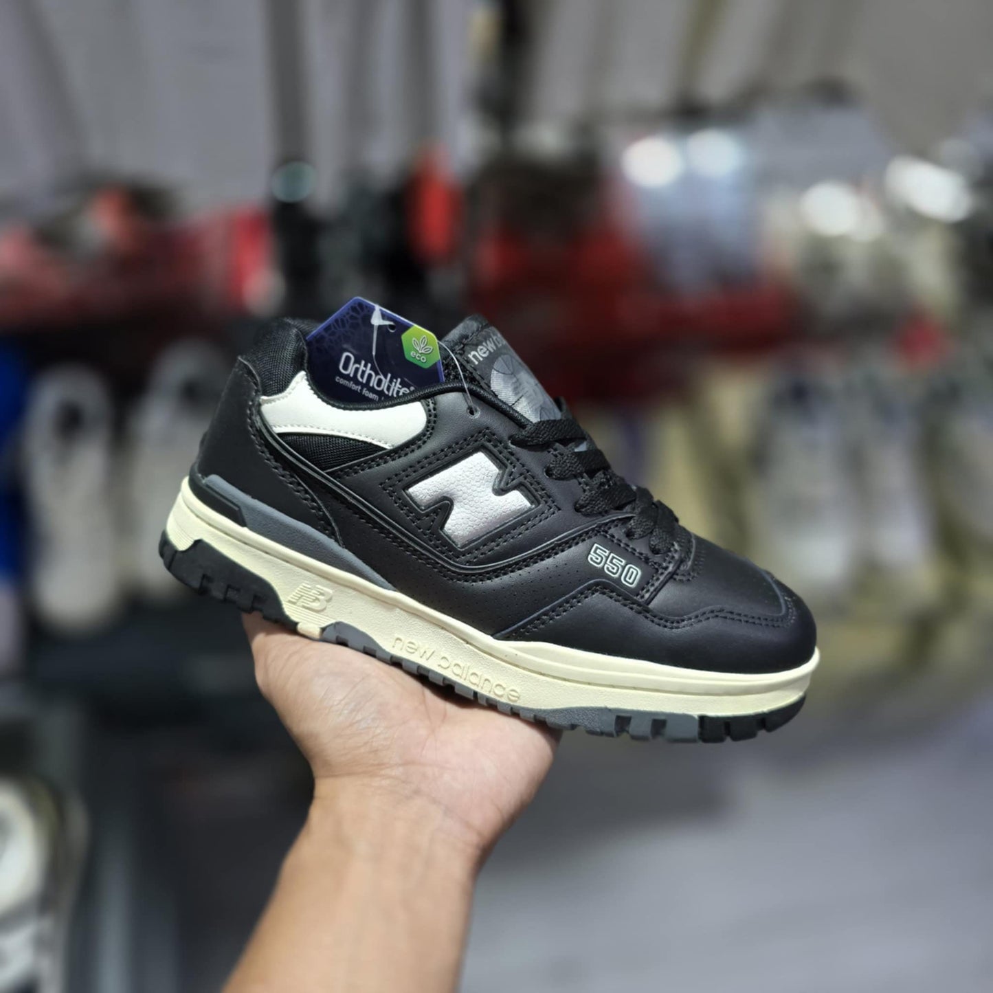 New Balance 550 "Triple Black"