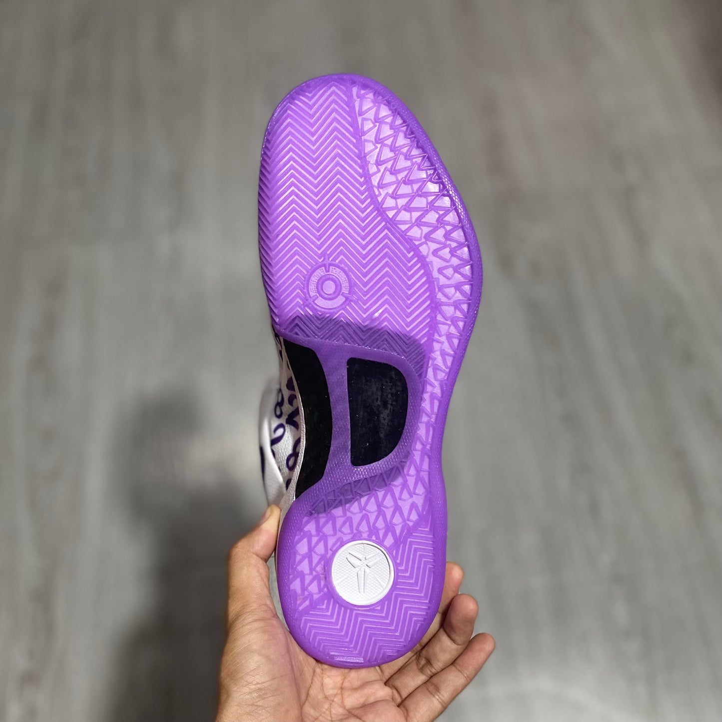 Kobe 8 'Court Purple'