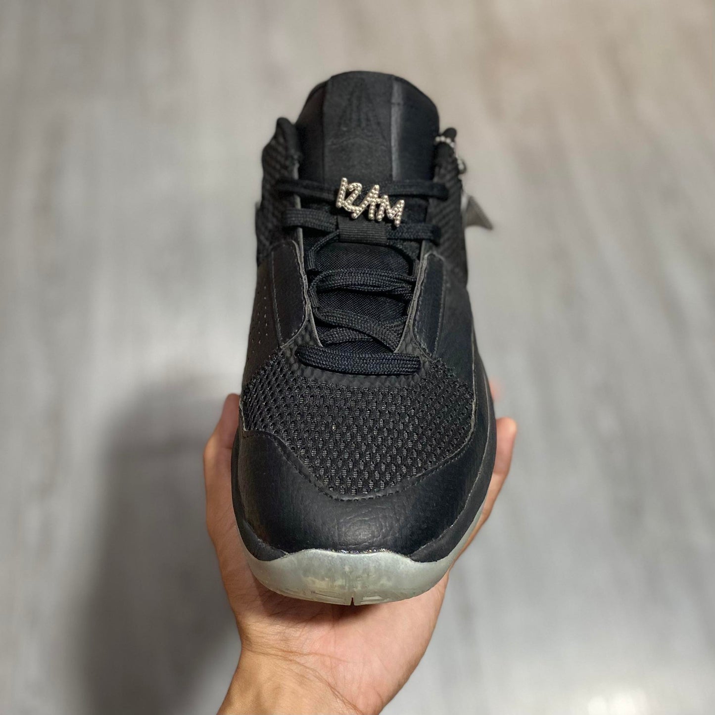 Ja Morant 1 'Midnight'