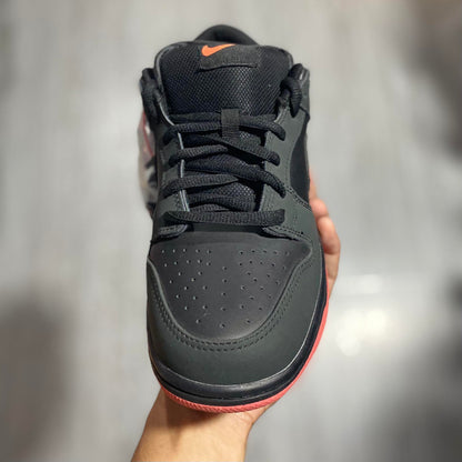 SB Dunk Low 'Pigeon'