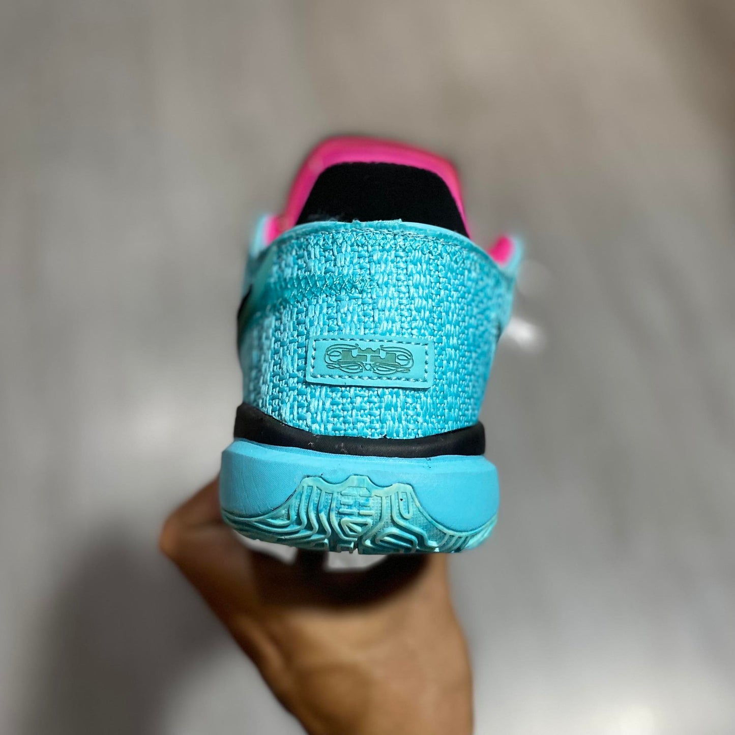 Lebron 20 'Lake Blue'