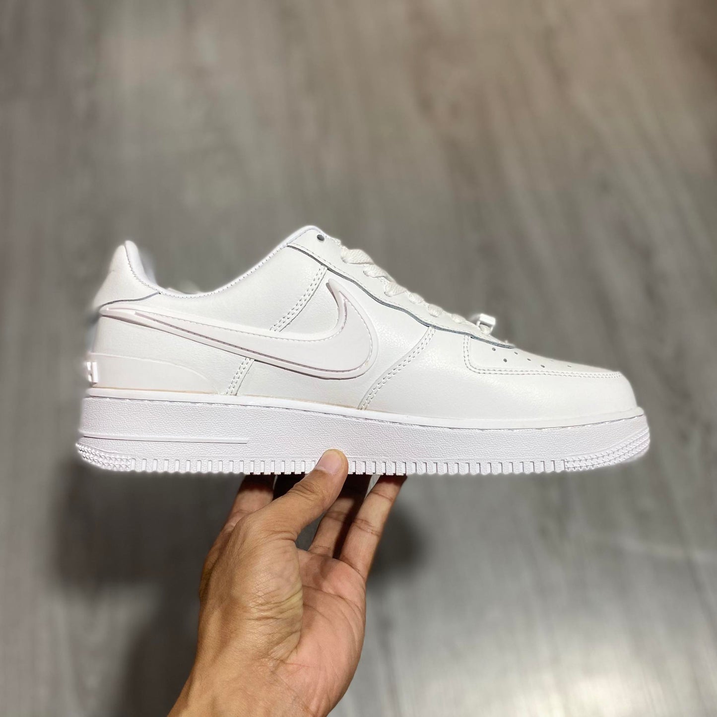 Ambush 'Triple White'