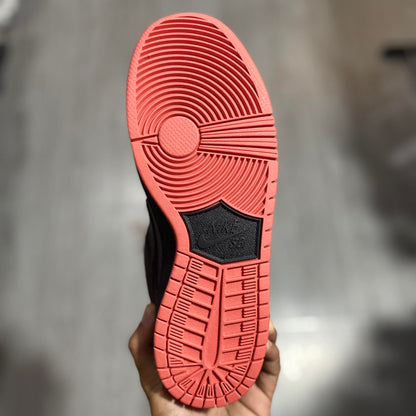 SB Dunk Low 'Pigeon'