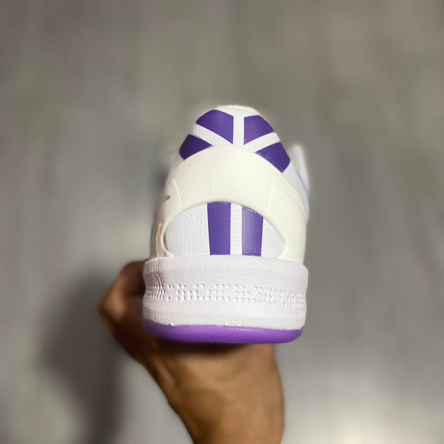 Kobe 8 'Court Purple'