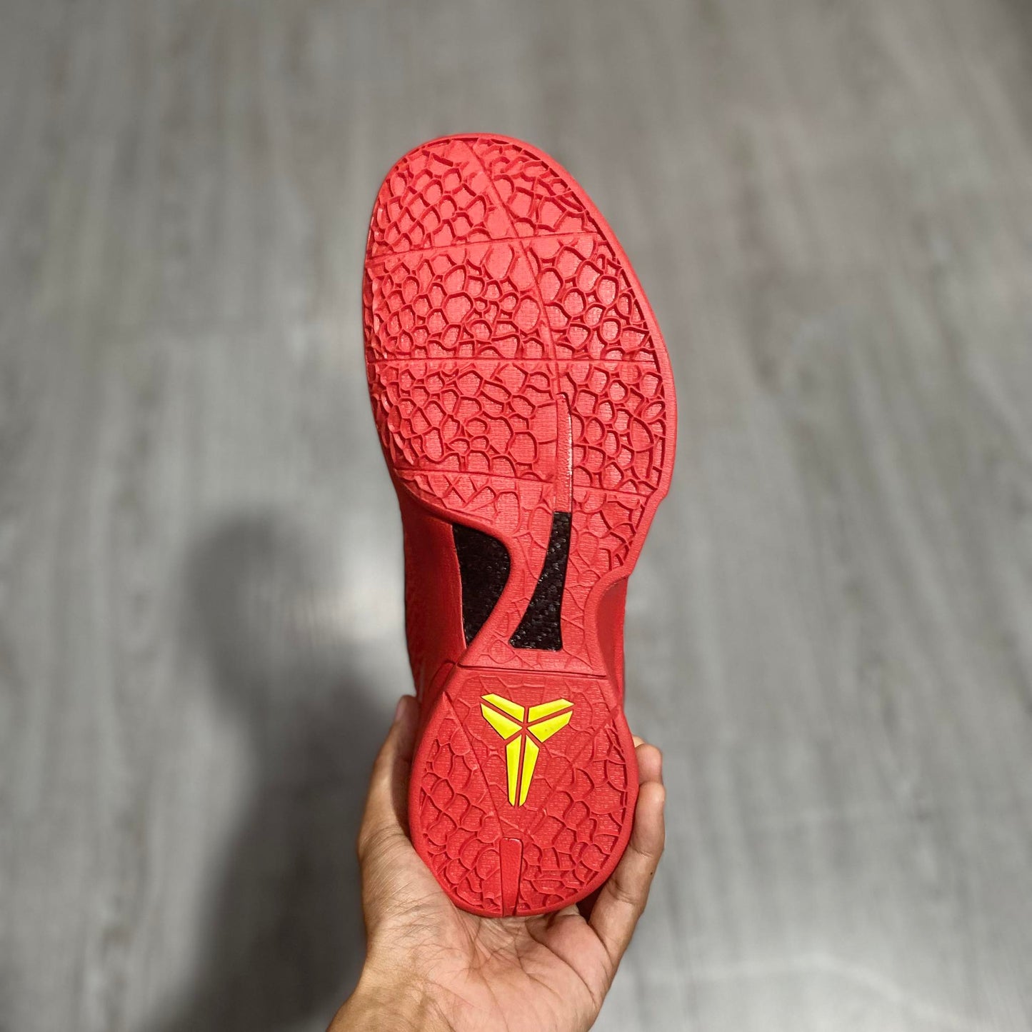 Kobe 6 ' Reverse Grinch'