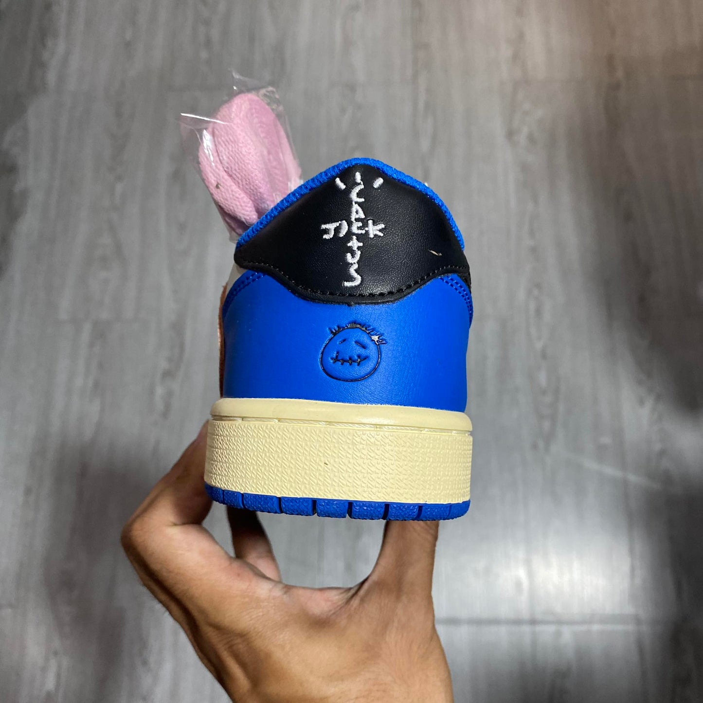 Travis Scott 'Fragment'