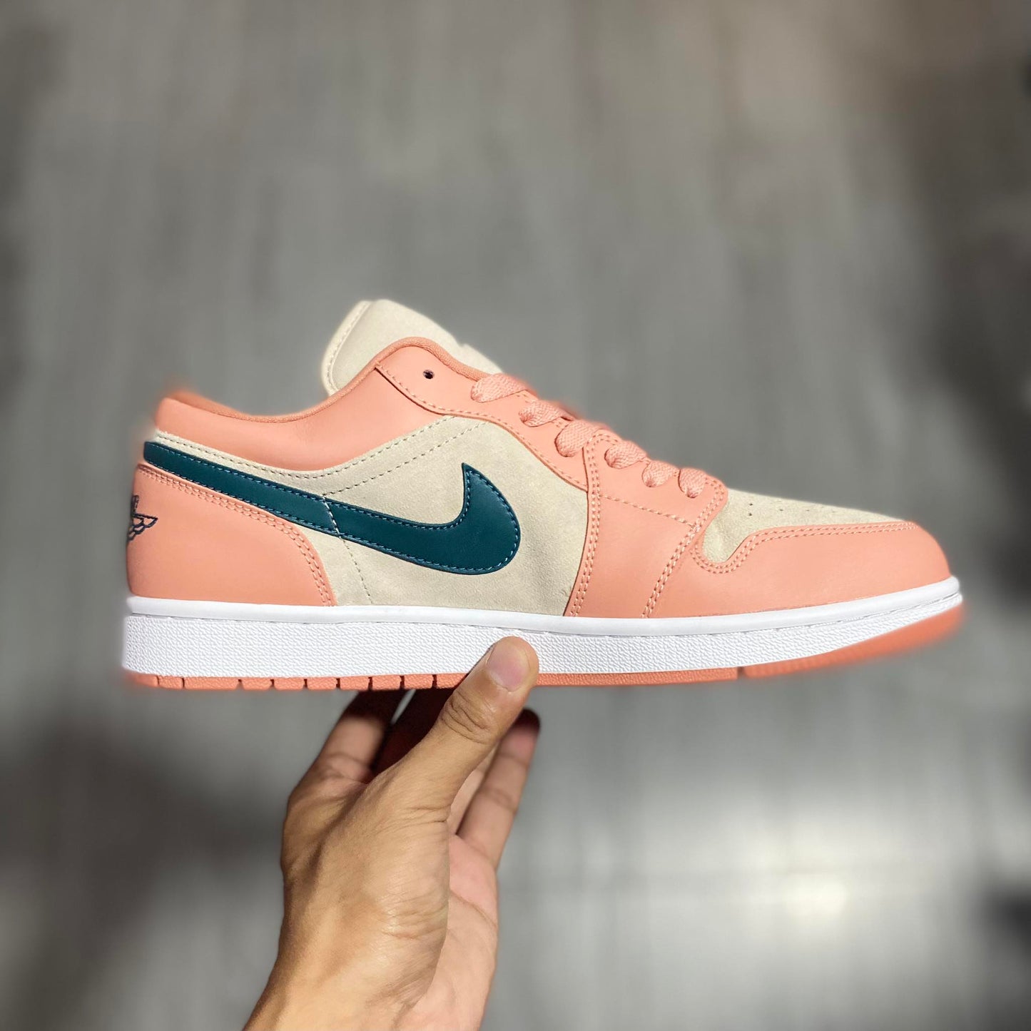 J1 'Light Madder Root'