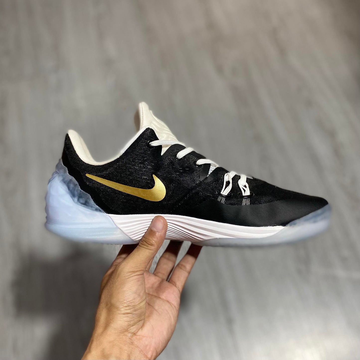 Kobe 5 Venomenom 'Black'