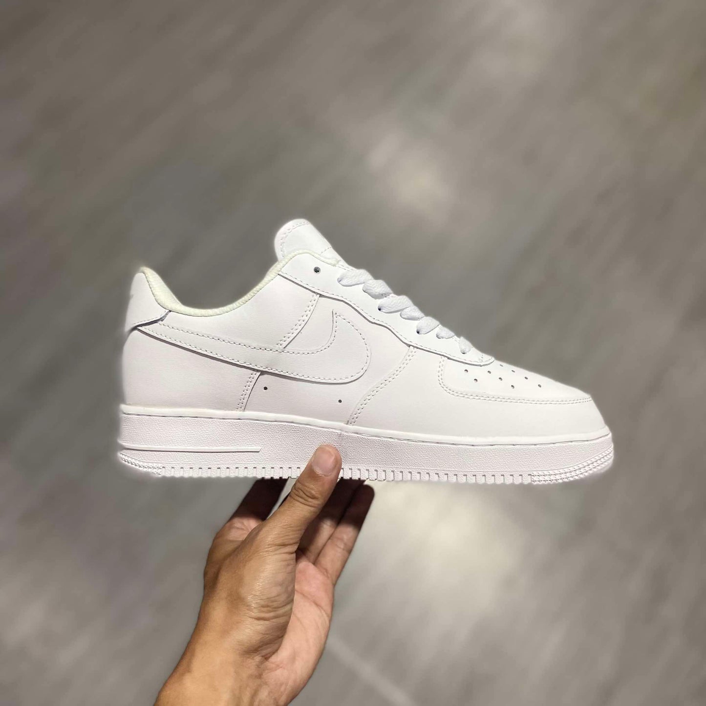 Airforce 1 'Triple White'