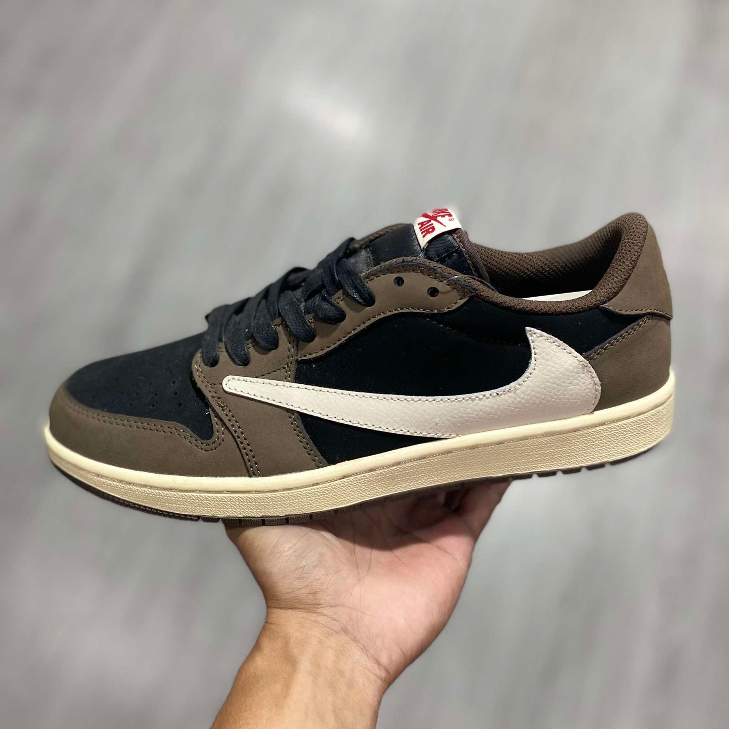 Travis Scott 'Dark Mocha'