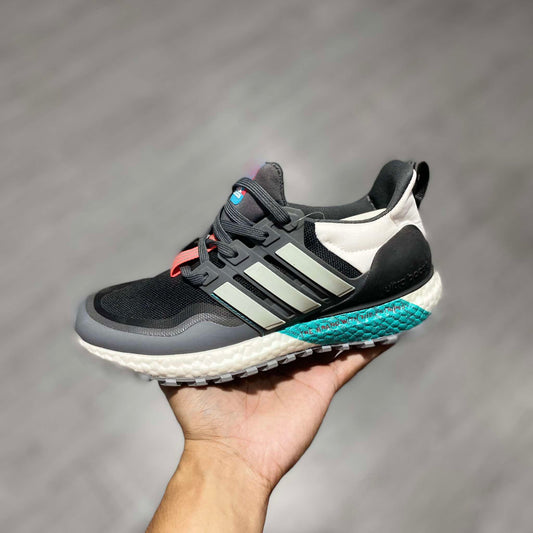 UltraBoost Guard 'Black Aqua'