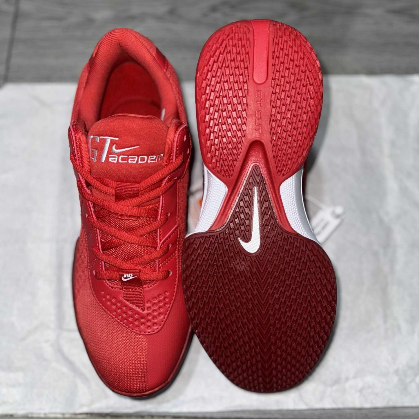 GT Cut Academy "University Red"