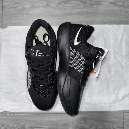 GT Cut Academy "Black Alabaster"