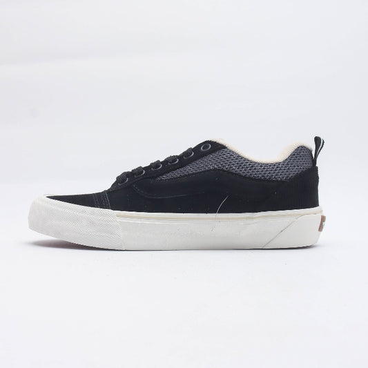 Vans Knu Skool "Black Suede"
