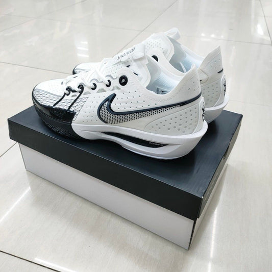 GT CUT 3 "Space White"